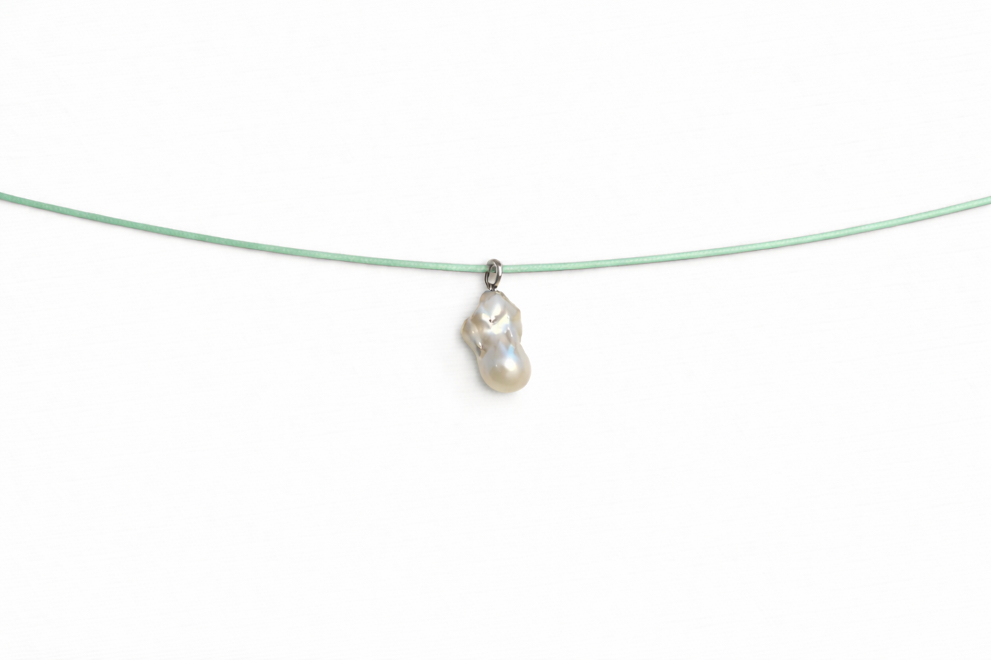 Green manifestation necklace