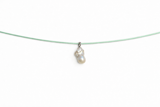 Green manifestation necklace